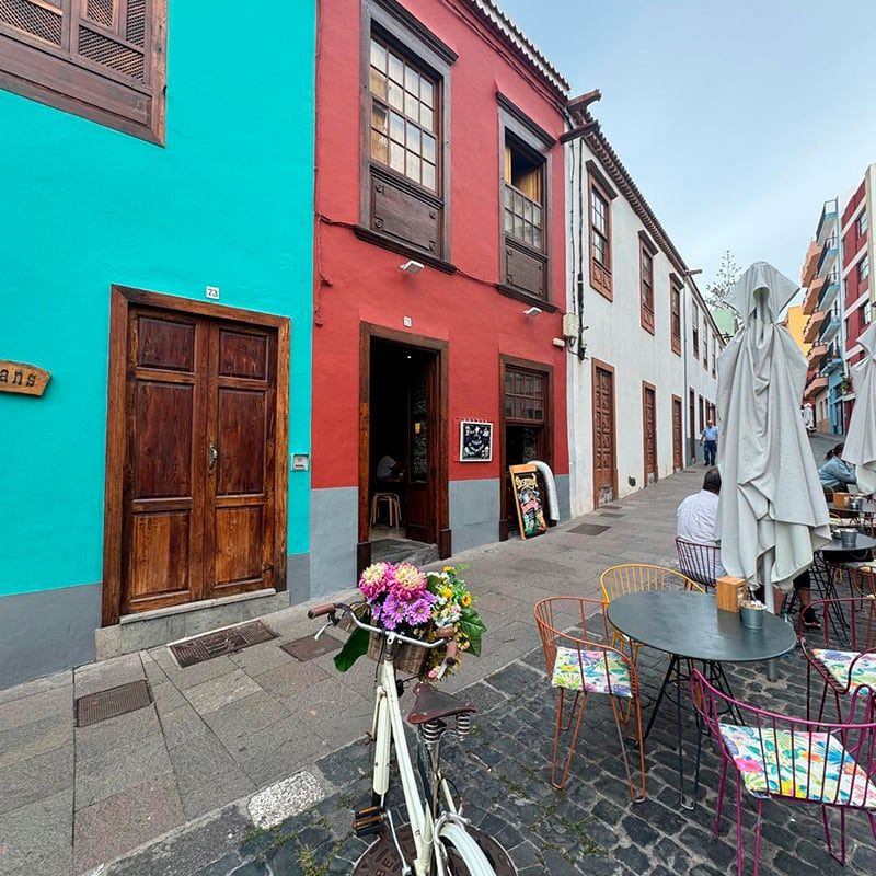 08. Casa Perera, en lo antiguo de Brito y Sosa - Cafetería Flor